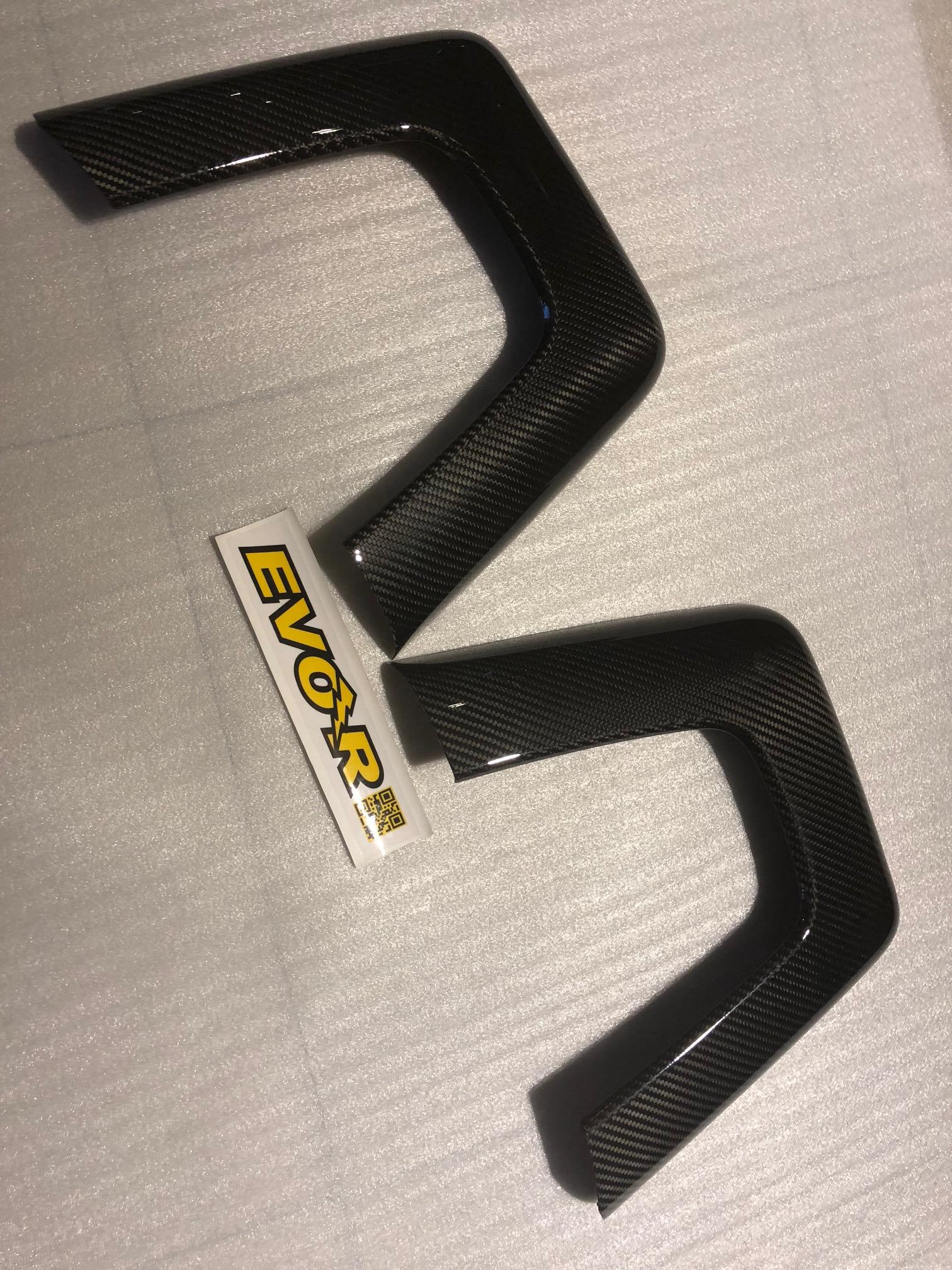 370Z Roadster convertiable Carbon Fiber Roll Bar covers