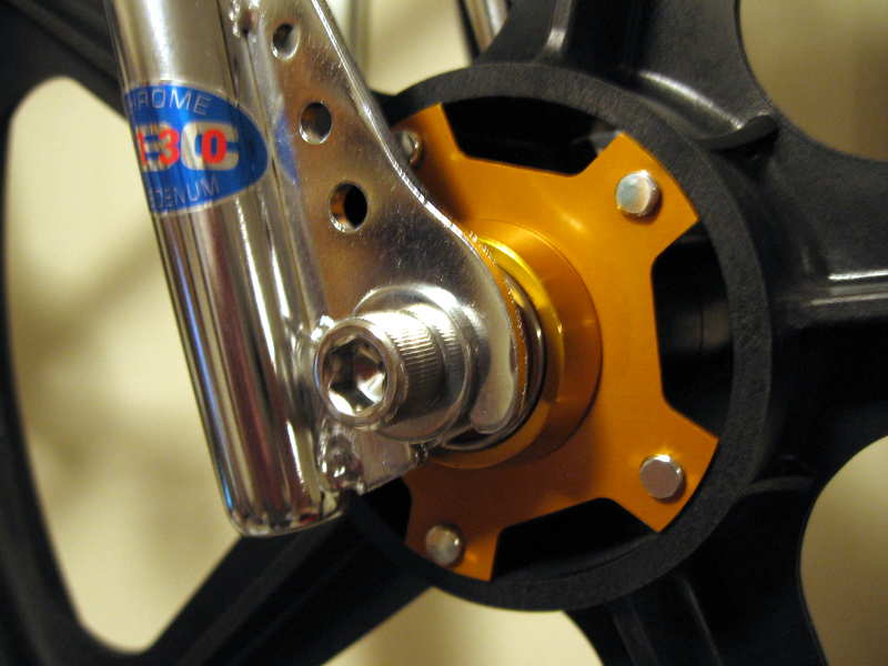 Gen 1.1 Kool Caps For Tuff Wheel II's in Silver BMX
